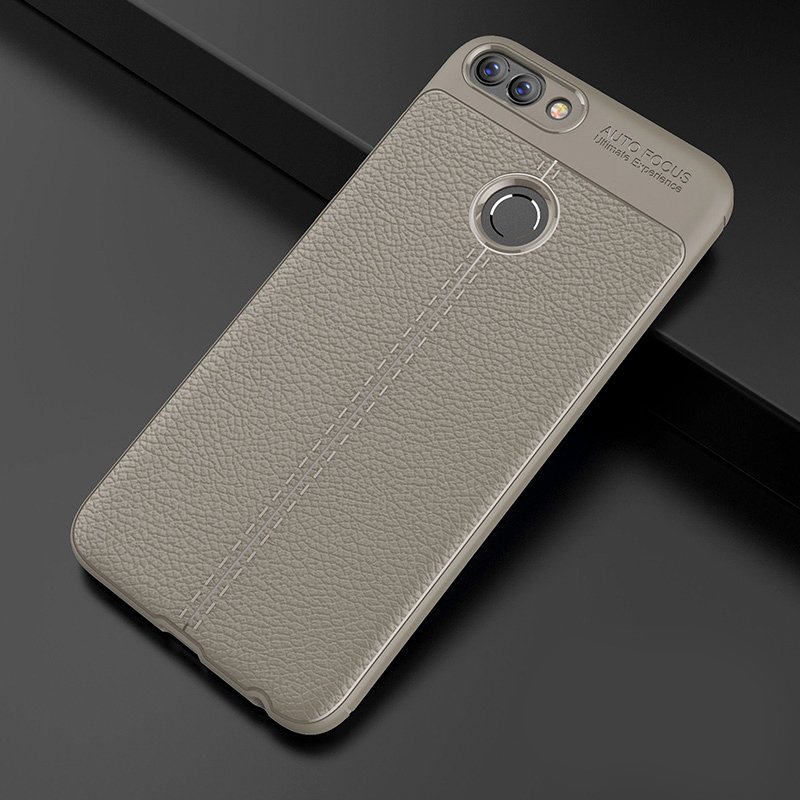 Zadný kryt litchi pattern sivý – Huawei P Smart | Lacné Kryty Lacné Kryty | Zadný kryt litchi pattern sivý – Huawei P Smart | Lacné Kryty