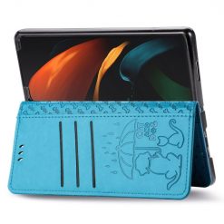 Peňaženkové puzdro Embossing Pattern Pes a Mačka modré – Samsung Galaxy Z Fold 3 | Lacné Kryty Lacné Kryty | Peňaženkové puzdro Embossing Pattern Pes a Mačka modré – Samsung Galaxy Z Fold 3 | Lacné Kryty
