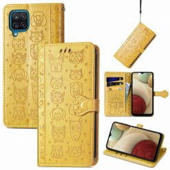 Lacné Kryty | Peňaženkové puzdro Embossing Pattern Pes a Mačka žlté – Samsung Galaxy A12 / M12 | Lacné Kryty