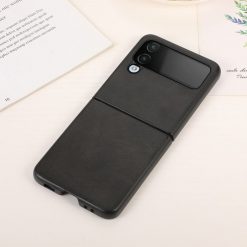Kryt Comfort Case čierny – Samsung Galaxy Z Flip 4 | Lacné Kryty Lacné Kryty | Kryt Comfort Case čierny – Samsung Galaxy Z Flip 4 | Lacné Kryty
