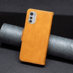 Lacné Kryty | Peňaženkové puzdro Retro Lambskin žlté – Motorola Moto E32 / E32s | Lacné Kryty