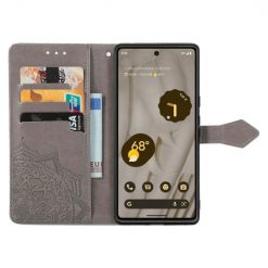 Lacné Kryty | Peňaženkové puzdro Embossing Pattern Mandala Flower sivé – Google Pixel 7a 5G | Lacné Kryty
