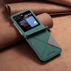 Kryt Rhombus zelený – Samsung Galaxy Z Flip 5 | Lacné Kryty Lacné Kryty | Kryt Rhombus zelený – Samsung Galaxy Z Flip 5 | Lacné Kryty