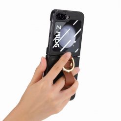 Kryt Bril case čierny s ochranou na vonkajší displej – Samsung Galaxy Z Flip 5 | Lacné Kryty Lacné Kryty | Kryt Bril case čierny s ochranou na vonkajší displej – Samsung Galaxy Z Flip 5 | Lacné Kryty
