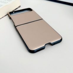 Lacné Kryty | Kryt Pure Case zlatý – Motorola Razr 40 | Lacné Kryty