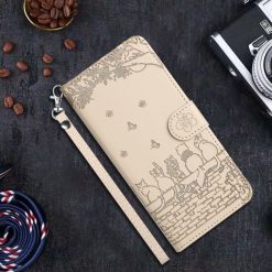 Lacné Kryty | Peňaženkové puzdro Embossing Pattern Mačky béžové – Samsung Galaxy S24 FE | Lacné Kryty