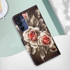 Lacné Kryty | Samsung Galaxy A16 4G/5G Knižkové puzdro Trendy Cross case Ruže na čiernom | Lacné Kryty