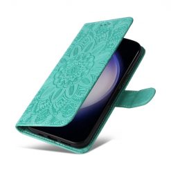 Peňaženkové puzdro Embossing Pattern Slnečnica zelené – Samsung Galaxy S25+ (S25 Plus) | Lacné Kryty Lacné Kryty | Peňaženkové puzdro Embossing Pattern Slnečnica zelené – Samsung Galaxy S25+ (S25 Plus) | Lacné Kryty