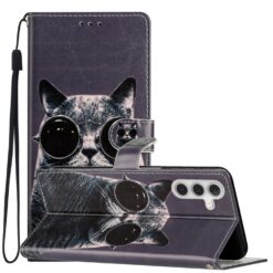 Lacné Kryty | Knižkové puzdro Trendy Cross case Mačka s okuliarmi – Samsung Galaxy A56 | Lacné Kryty