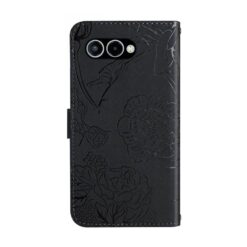 Lacné Kryty | Peňaženkové puzdro Embossing Pattern Motýľ a ruže čierne – T Phone 3 | Lacné Kryty