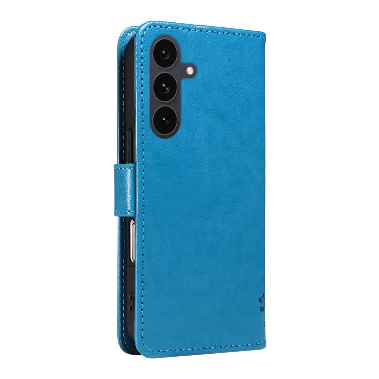 Peňaženkové puzdro Embossing Pattern Strom a mačka modré – Samsung Galaxy S25 FE | Lacné Kryty Lacné Kryty | Peňaženkové puzdro Embossing Pattern Strom a mačka modré – Samsung Galaxy S25 FE | Lacné Kryty